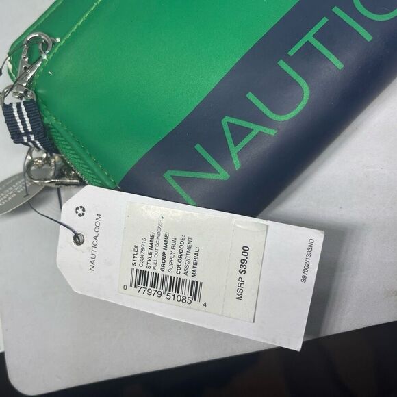 Nautica Womens Pull Out ID Clutch Wallet With RFID Block Protection  New But Pee - Picture 3 of 9
